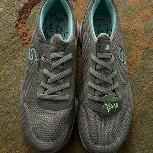 Skechers Gray and Green Sneakers Breathable Mesh Comfort